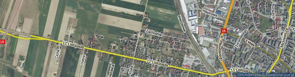 Zdjęcie satelitarne Walecznych ul.